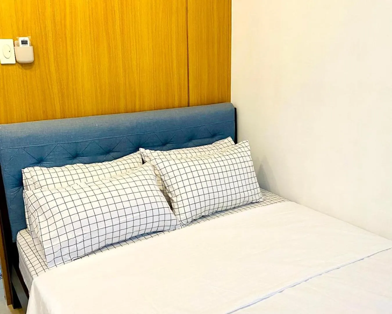 D'Hideout In Shell Residences Moa Pasay Manille Philippines