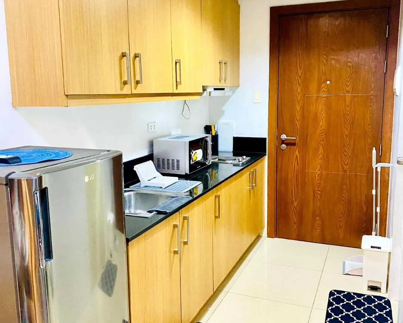 D'Hideout In Shell Residences Moa Pasay Manille 0*,  Philippines