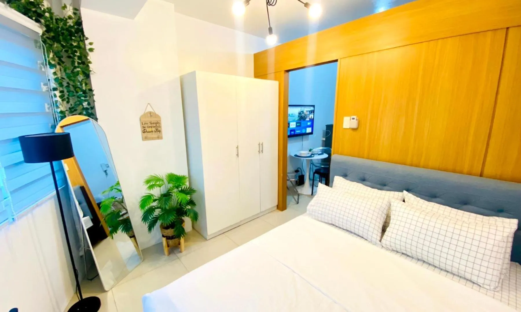 D'Hideout In Shell Residences Moa Pasay Manila Aparthotel